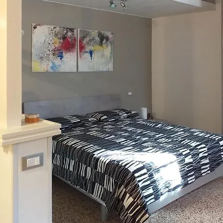 L'appartamentino Apartment *